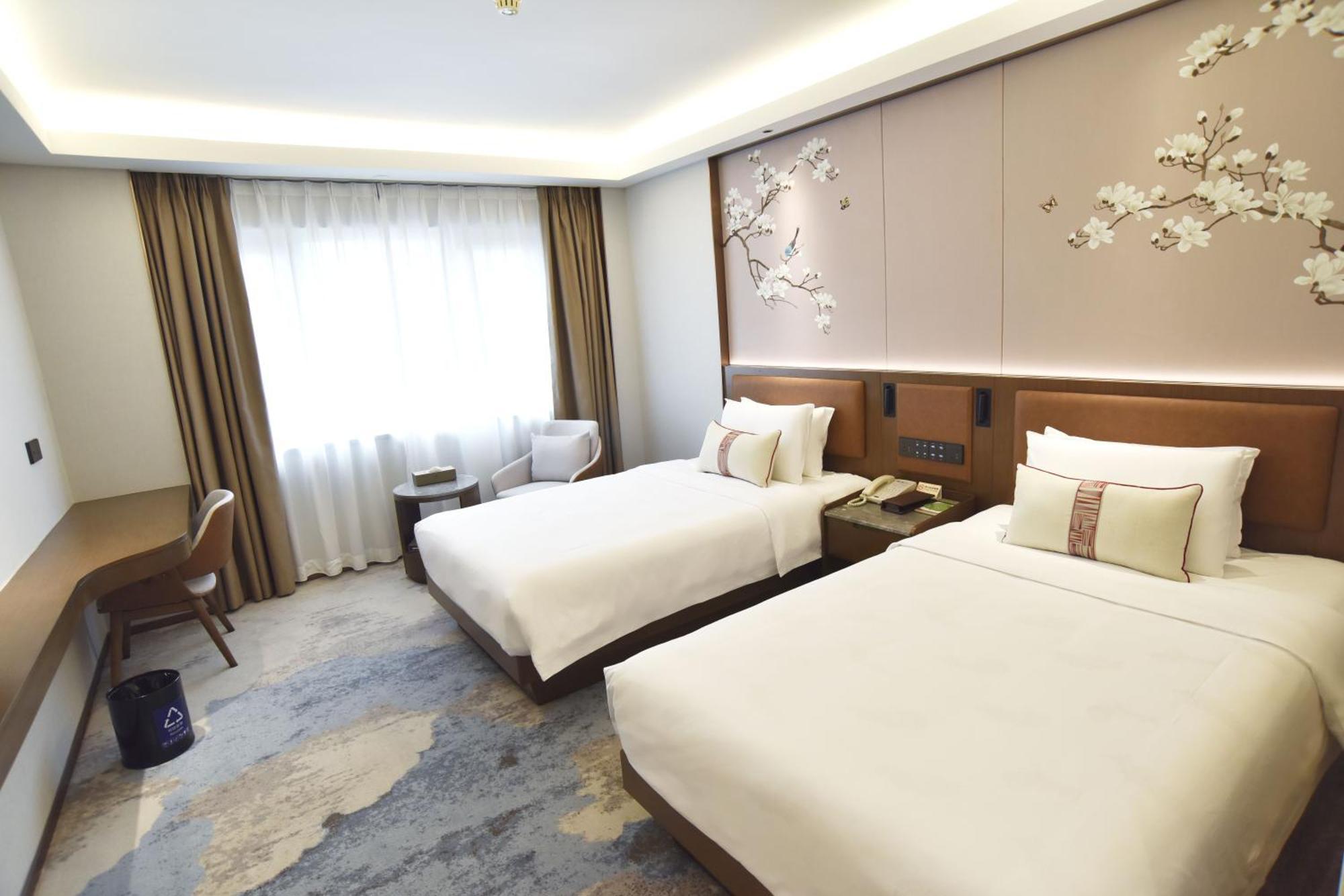 Guangdong Hotel-Free Shuttle & Registration Counter Service During Canton Fair Eksteriør bilde