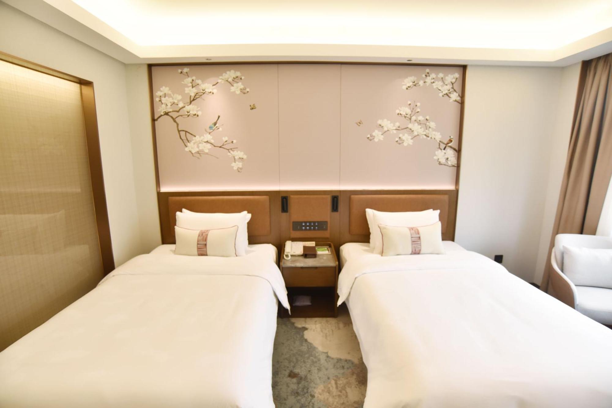 Guangdong Hotel-Free Shuttle & Registration Counter Service During Canton Fair Eksteriør bilde